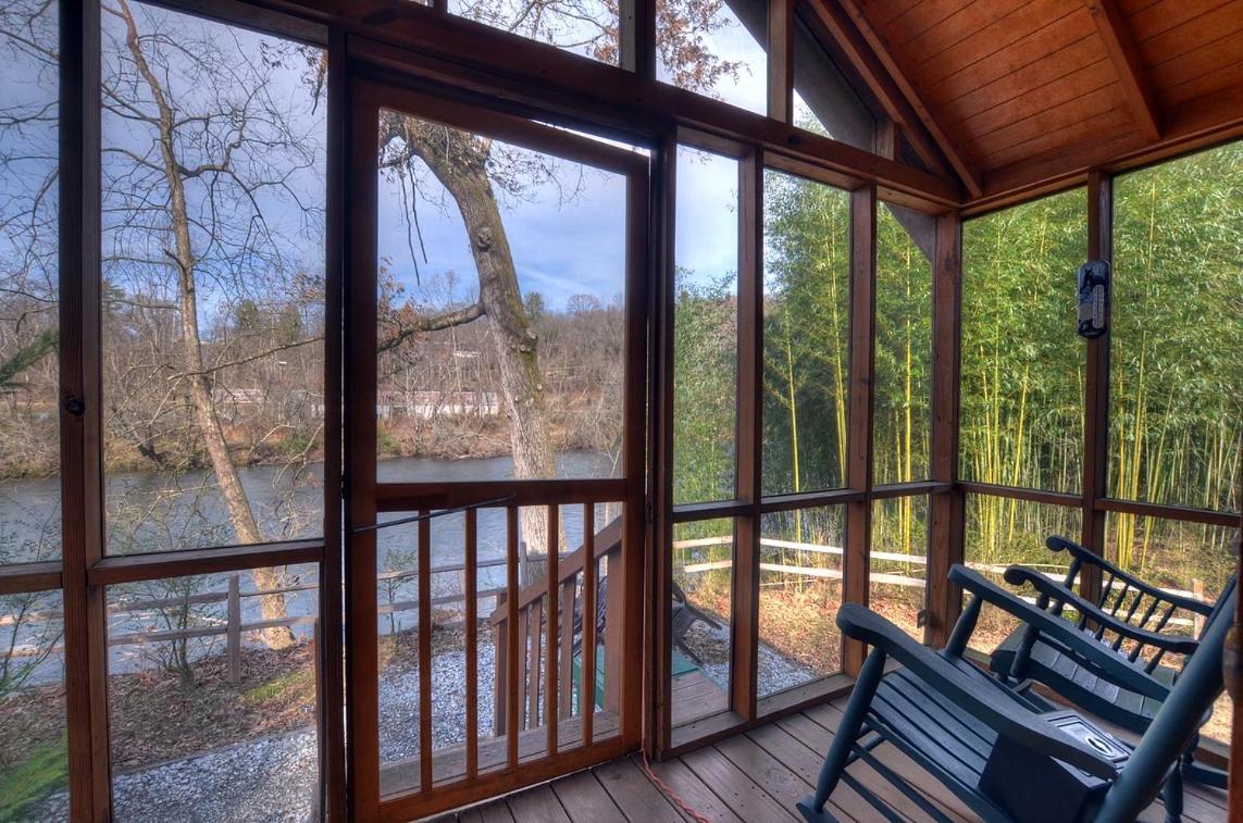 Riverbend Lodging Bryson City Exterior photo